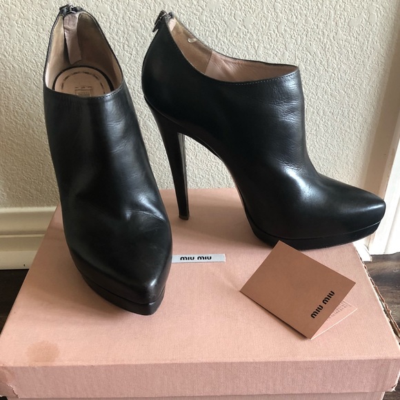 Miu Miu Black Boot Bootie - Picture 1 of 6